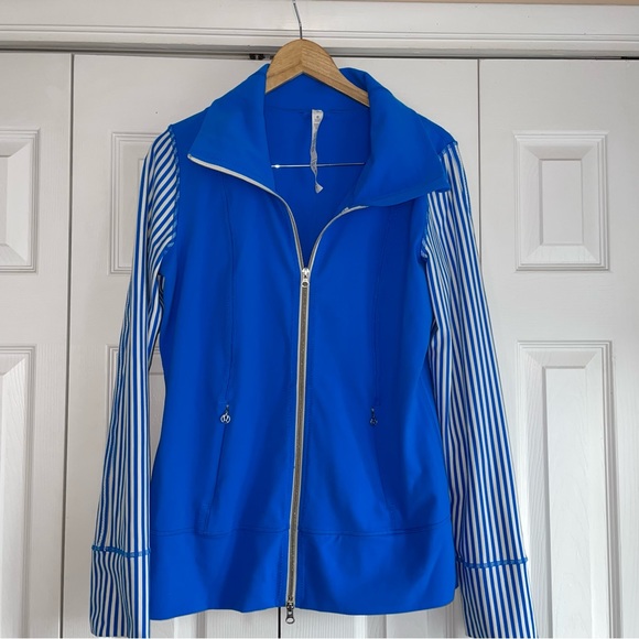 Lululemon jacket size 10 - Picture 7 of 8